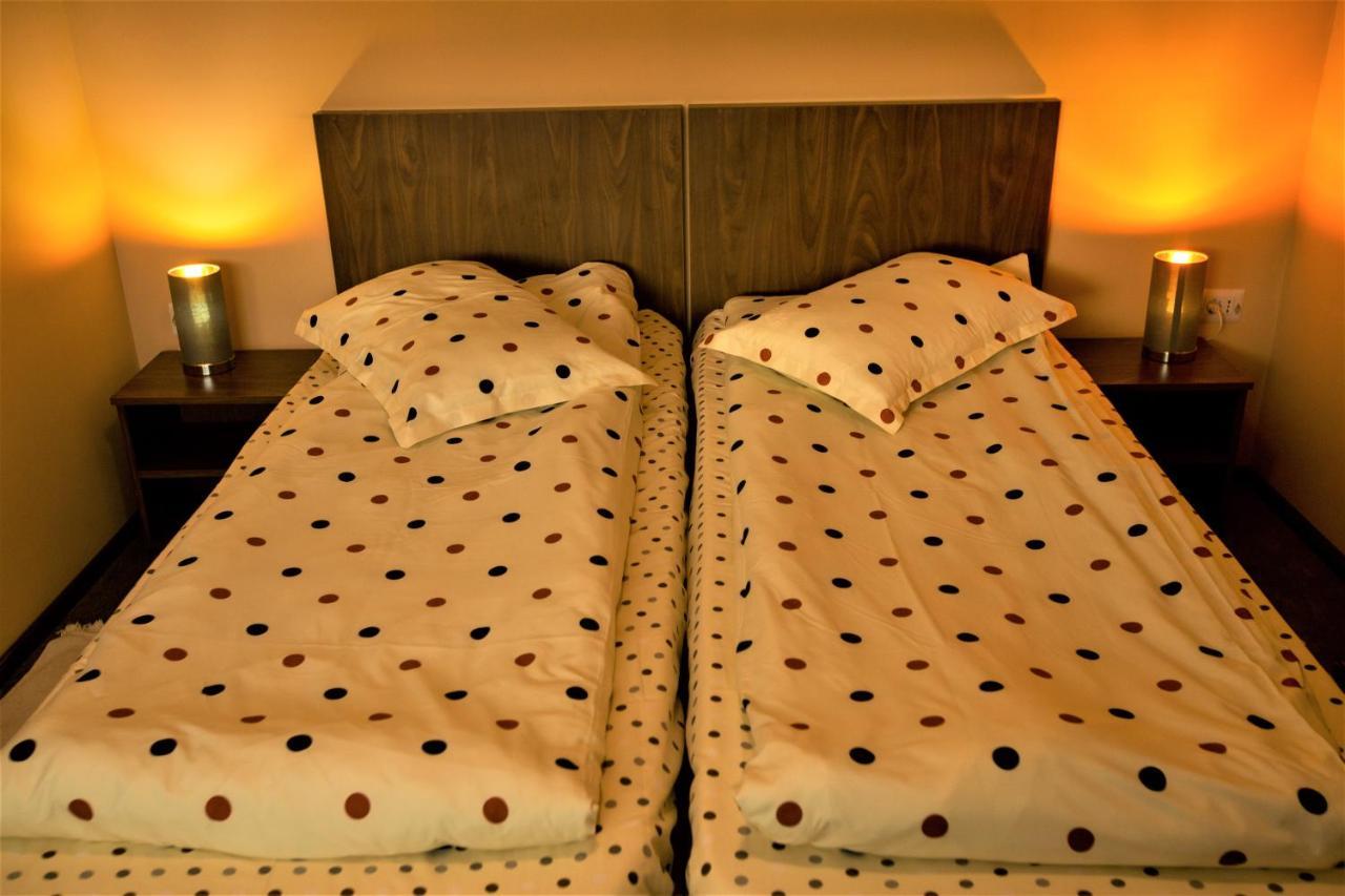 Casa Moroeni Hotel Ngoại thất bức ảnh